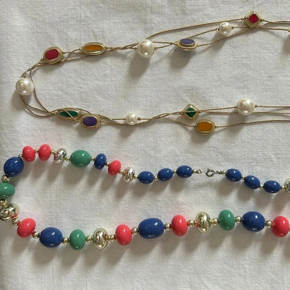 Multi Color Beaded Costume Jewelry - Picture 1 of 3